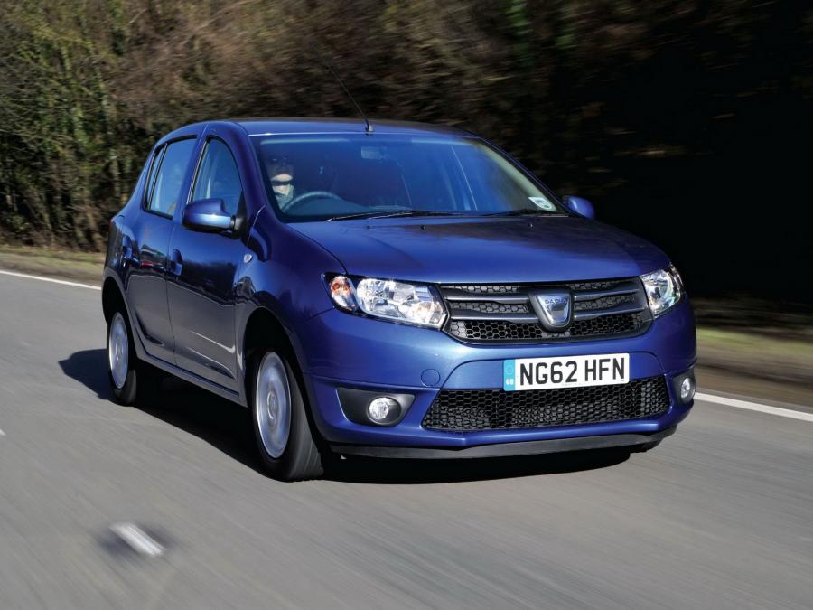  Dacia Sandero Laureate 2013 года  (UK) (фото 16 из 24)